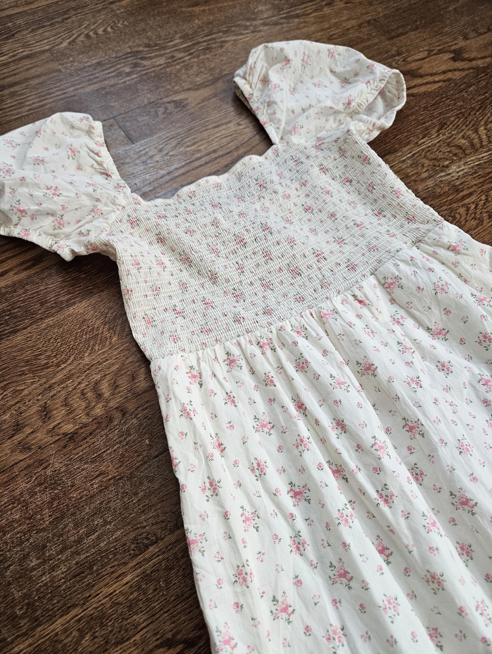 Cream Coquette Floral Puff-Sleeve Dress